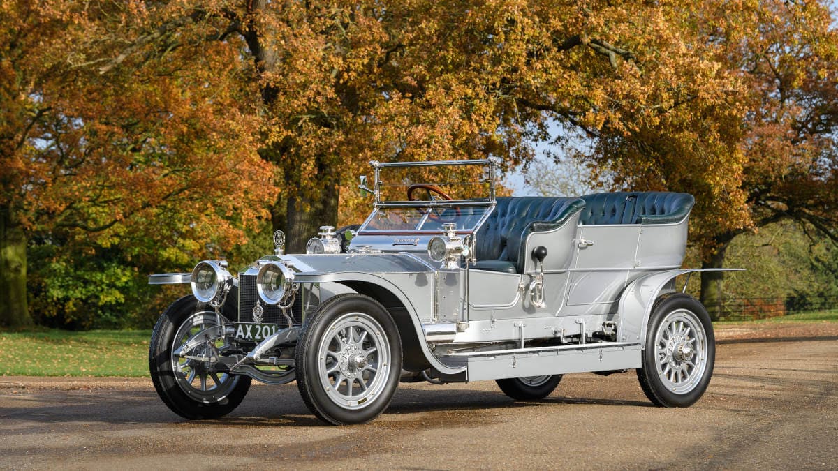10 Classic Cars That Are A Valuable Investment