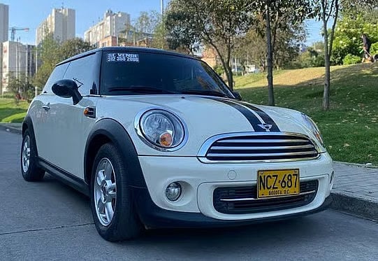 ¿Sigue siendo el Mini Cooper 2013 una compra inteligente? Una revisión completa