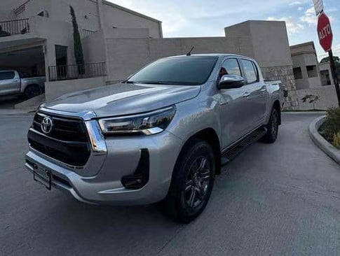 2025 Toyota Hilux