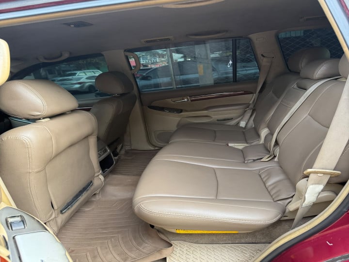 2004 Toyota Land Cruiser Prado